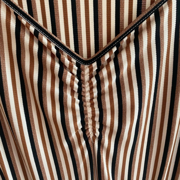 Chelsea and Violet one piece stretch jumpsuit size M - Picture 6 of 8